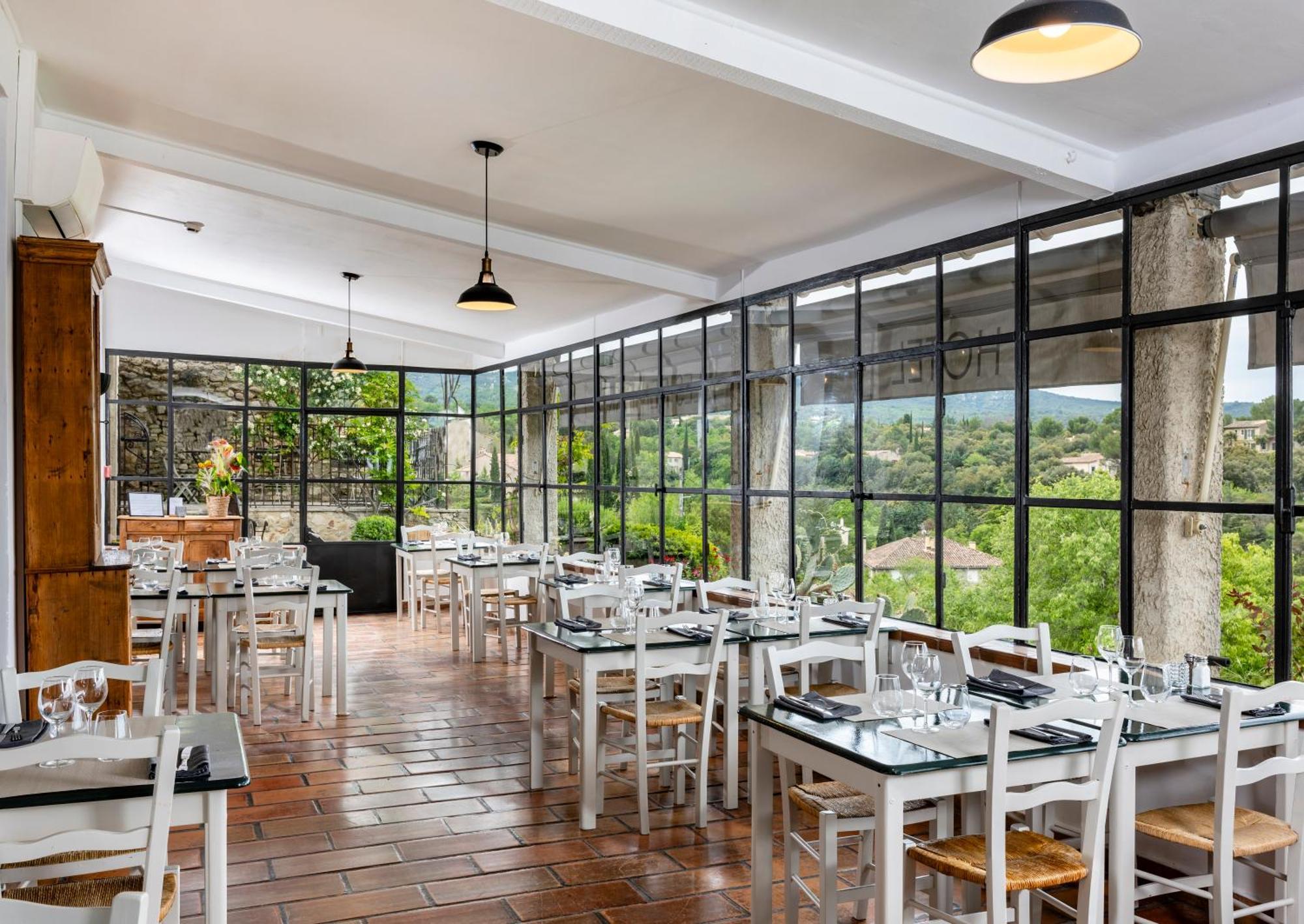 Hotel Restaurant Les Remparts Venasque Ngoại thất bức ảnh