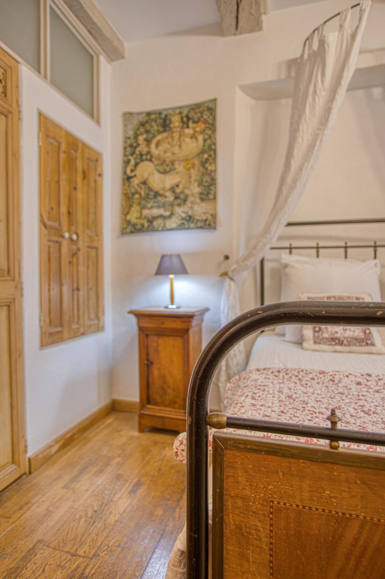 Hotel Restaurant Les Remparts Venasque Ngoại thất bức ảnh
